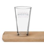 Make Money Great Again 2024 Bitcoin Pint Glass - Image 2